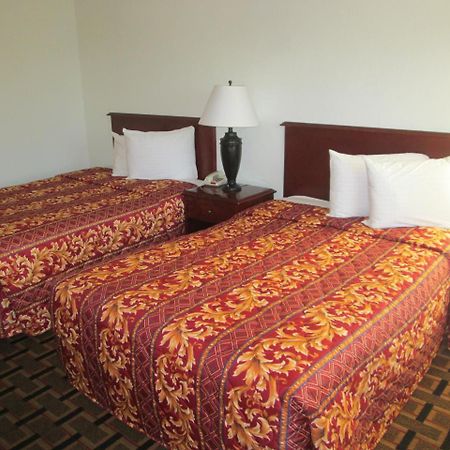 Budget Inn Коко Екстер'єр фото